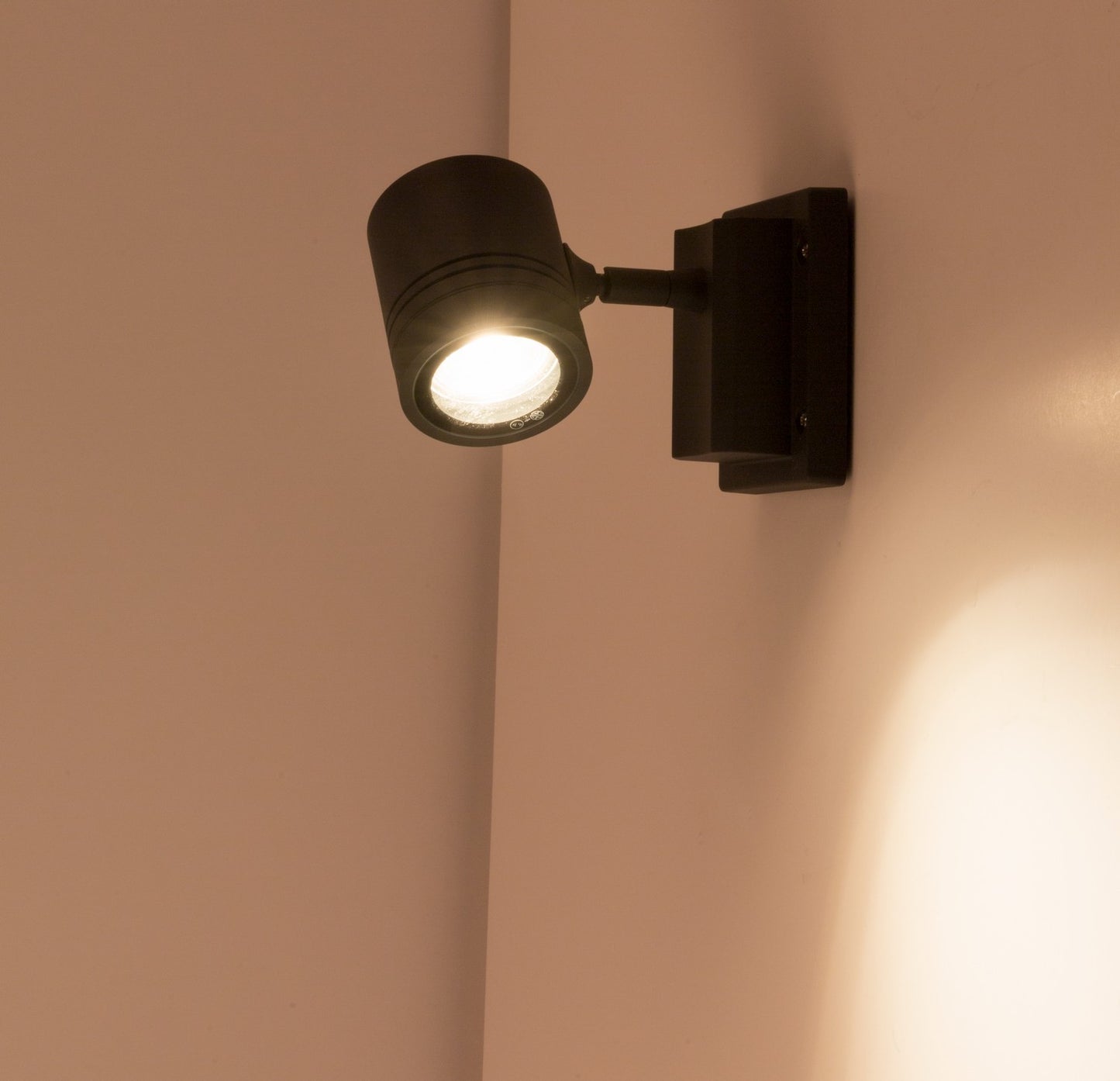 WAND- & DECKENLEUCHTE BORNEO